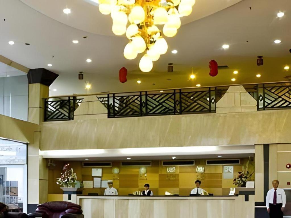 Galaxy Hotel Гуанджоу Екстериор снимка