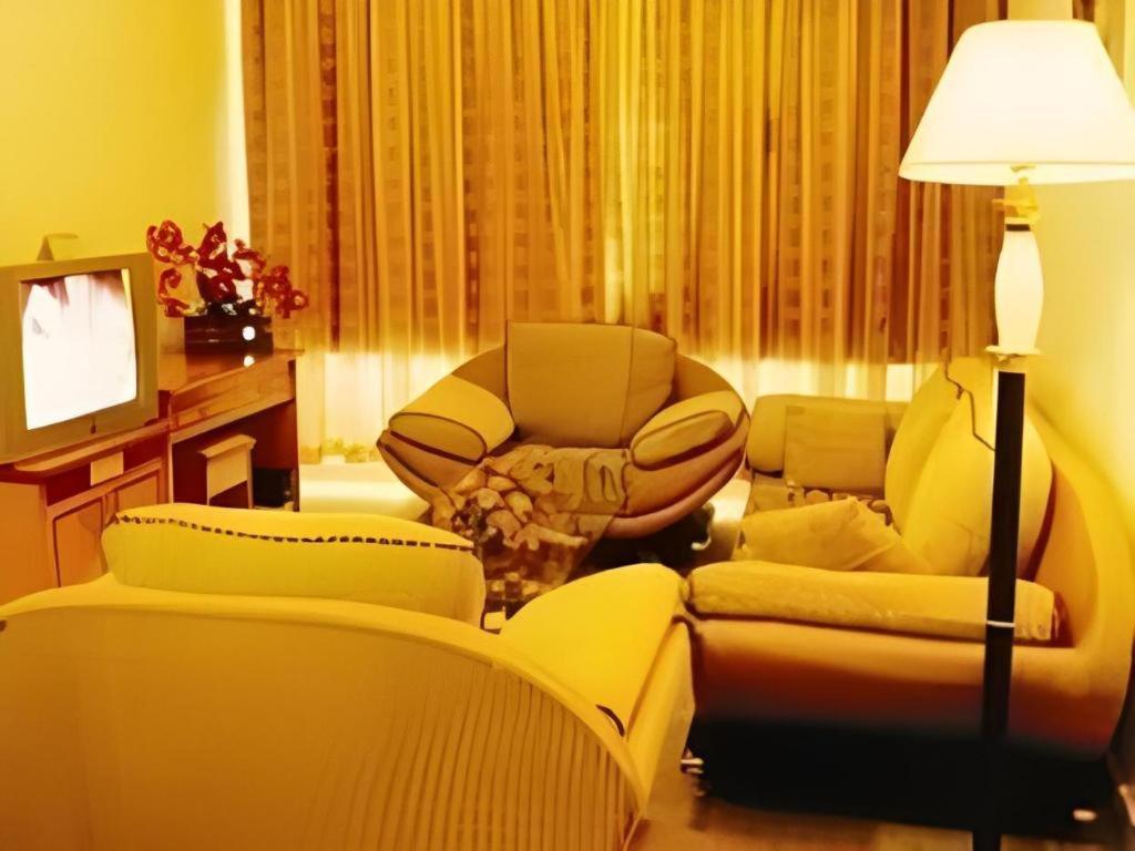 Galaxy Hotel Гуанджоу Екстериор снимка