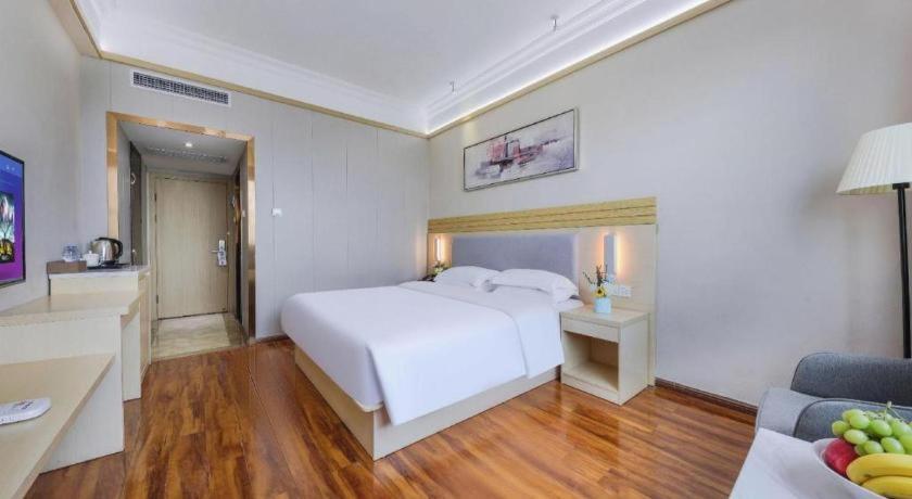 Galaxy Hotel Гуанджоу Екстериор снимка