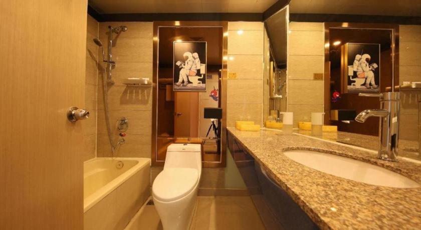 Galaxy Hotel Гуанджоу Екстериор снимка